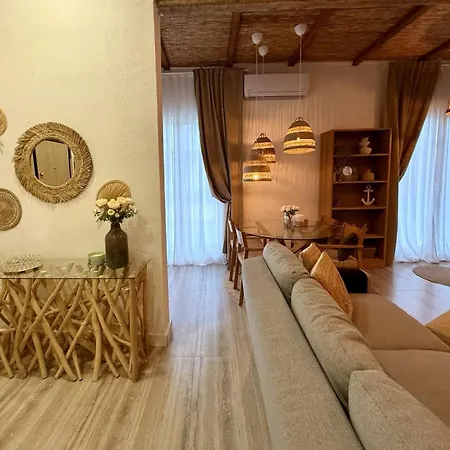 Agora Nea Kalikratia Сasa de vacaciones