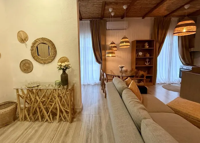 Agora Nea Kalikratia بيت للعطل